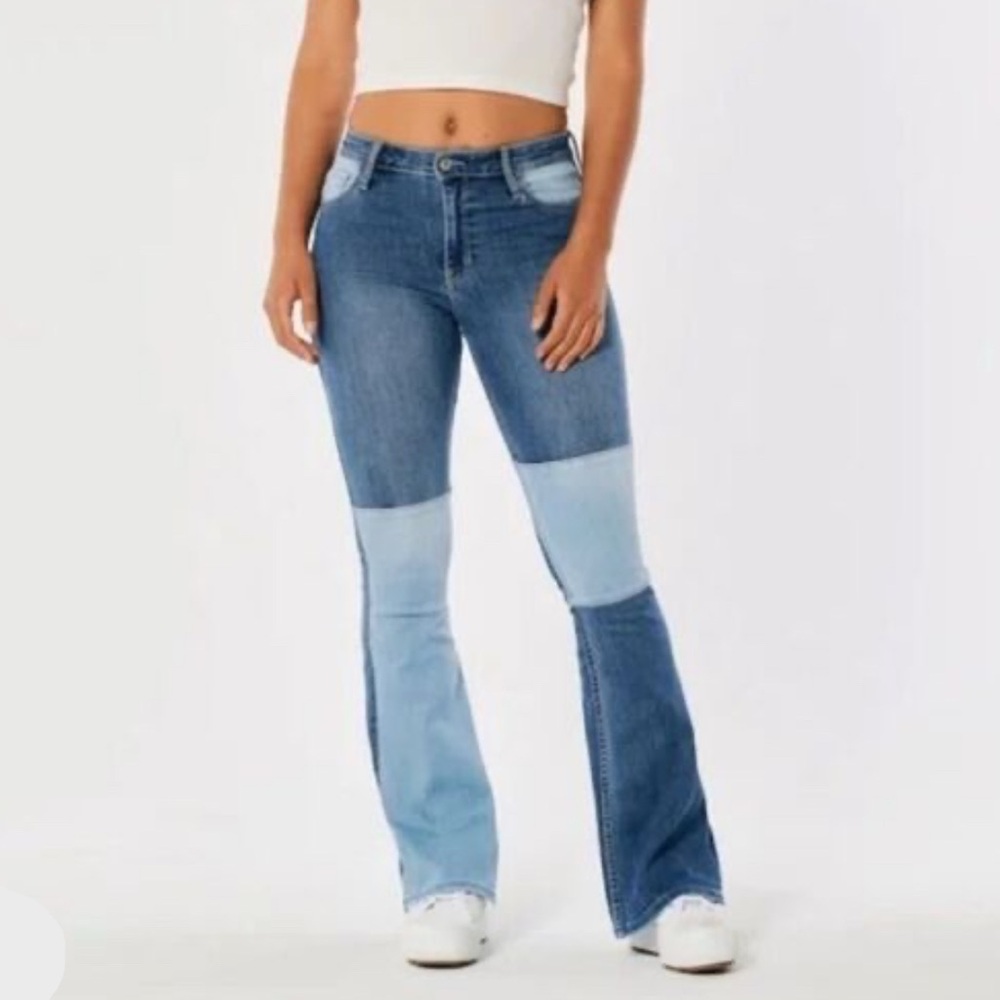 Women’s Two-Tone Patchwork Flared Jeans - Blue